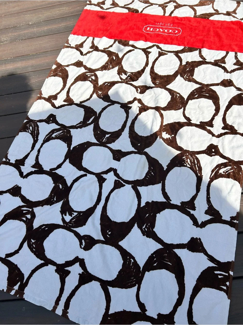 Coach Signature  C Print Beach Towel- Vintage- in White, Brown & Red